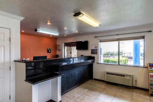 Előcsarnok, Motel 6 San Antonio, TX - Frost Bank Center near AT&T Center