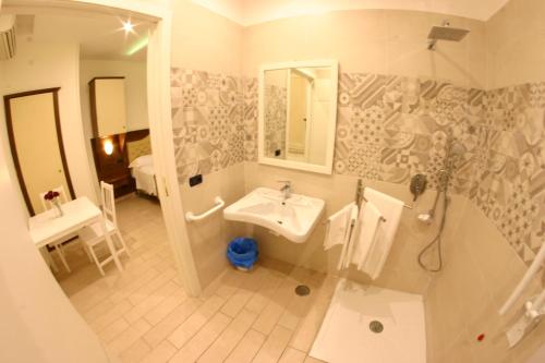 Hotel Chic – Giugliano in Campania, CO