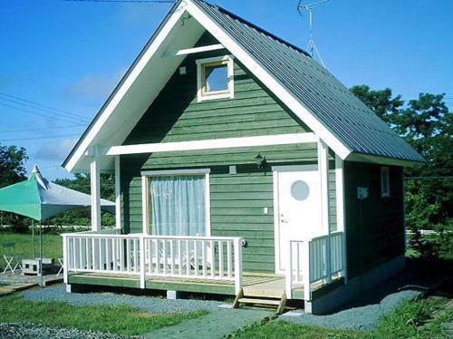 Cottage (6 Adults)
