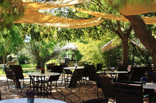 Restaurant, Petit Hotel Es Figueral in Campos