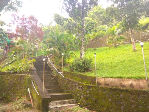 River Valley Cottages In Munnar India Reviews Prices Planet