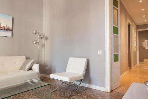 Enjoy Apartments Borrell - image 6