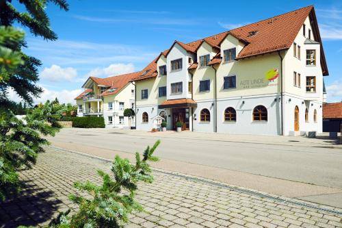 Landhotel ALTE LINDE - image 6