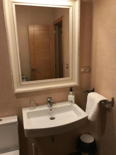 Apartamento Balcon De Jaca I - image 7