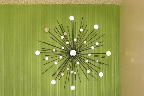 Desert Riviera Hotel - image 3