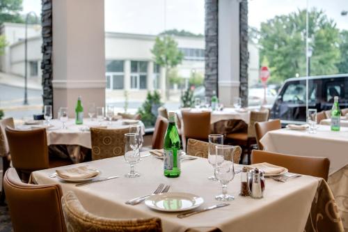 The Andrew Hotel The Andrew Hotel