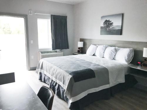 Airport Inn