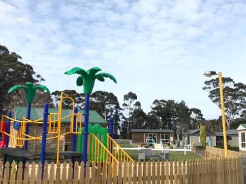 Dječje igralište, Strahan Beach Tourist Park in Ostalo