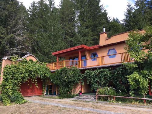 Sunshine Villa B&B in Madeira Park, Canada