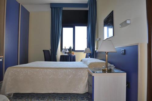Grand Hotel La Playa - image 12