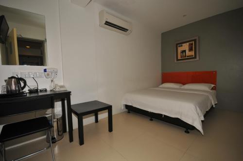 room detail thumbnail 0
