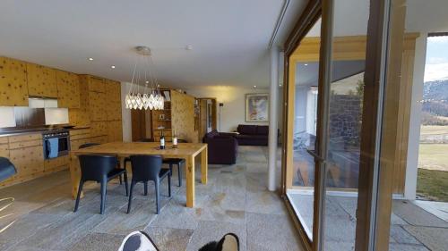  A l´Ovel, Ferienwohnung in Zuoz