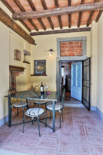Holiday Home room in Poggio Martino