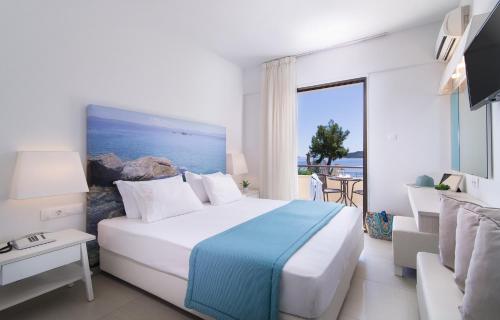 Sun Rise Hotel in Ammouliani