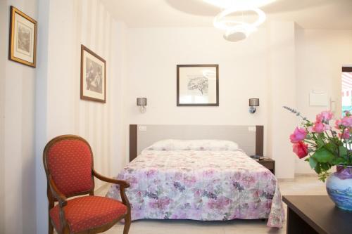 3 twin beds