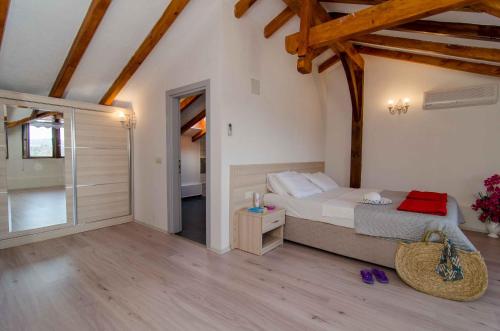 Smans Villas - image 7