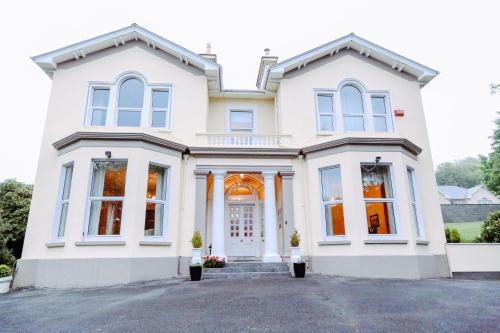 Knockeven House in Cobh