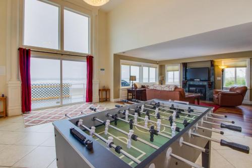 Beach Villa - Four Bedroom - image 2