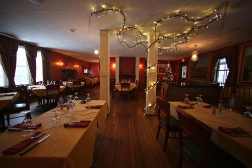 Smugglers Notch Inn - 식음료(F&B)