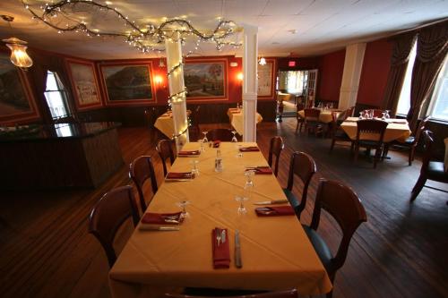 Smugglers Notch Inn - 식음료(F&B)