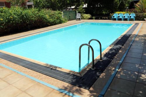 

Margosa Lake Resort