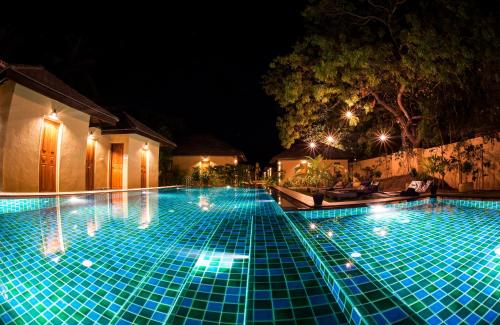 Swimming pool, The Spice Trail Hotel in Arugam Bay