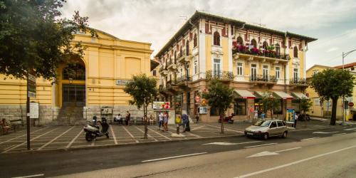 Luxury Apartments Centre of Opatija 4