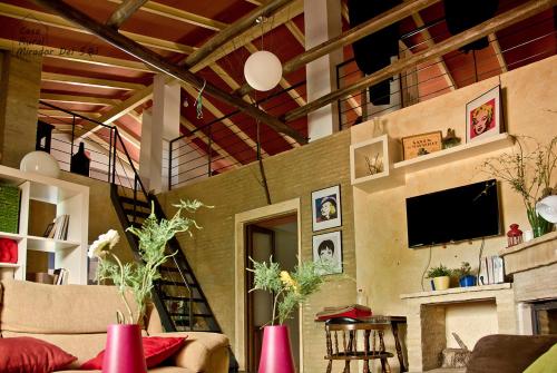 Villa Mirador del Sol, 45min playas de Donana, 35min de Sevilla, Bodegas de Vinos in Villalba del Alcor