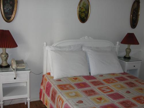 11407420 Hotel Casa Gonzalez