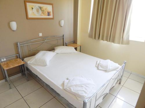  Apollon Studios & Apartments in Platanias