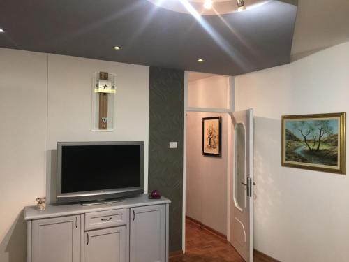 Apartment Milos - image 2