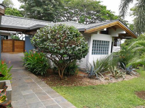 Oceanfront Gem at La Joya de Lagarto