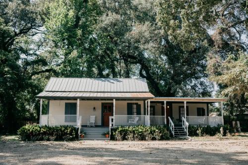 Maison Mouton Bed & Breakfast