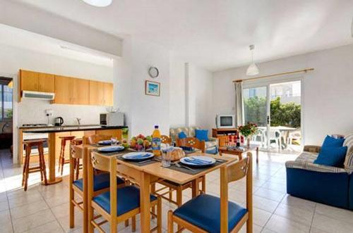 Philippos Paphos villas - villa 3 - image 4