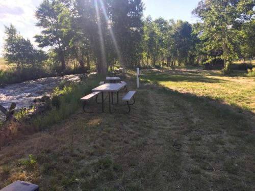 Eycat Lodging Company Guest House - main image