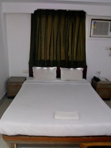 Hotel Rodali Residency