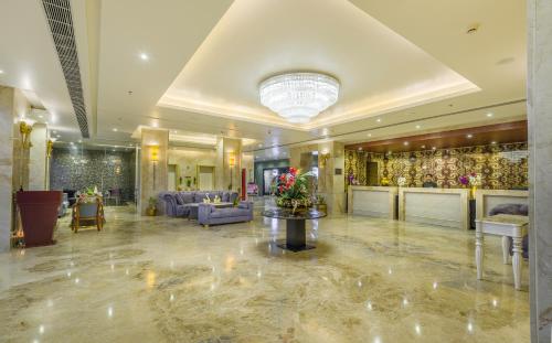 Golden Tulip Kukas Jaipur photo 3
