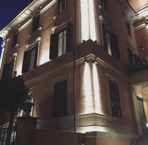 

Villa Vaticana