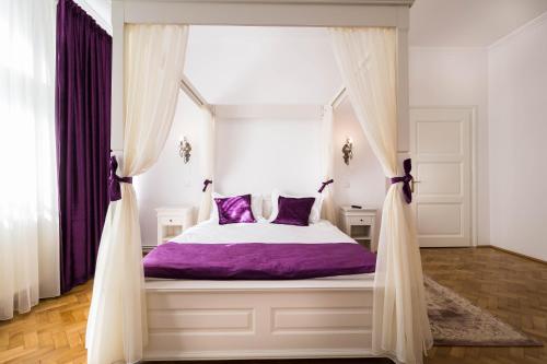 Vila Mărioara - image 4