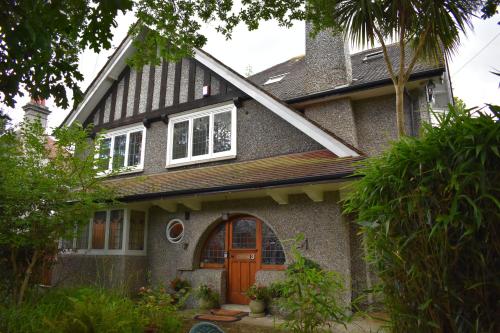 Entrance, Amazing Executive maisonette with spa in Talbot and Branksome Woods
