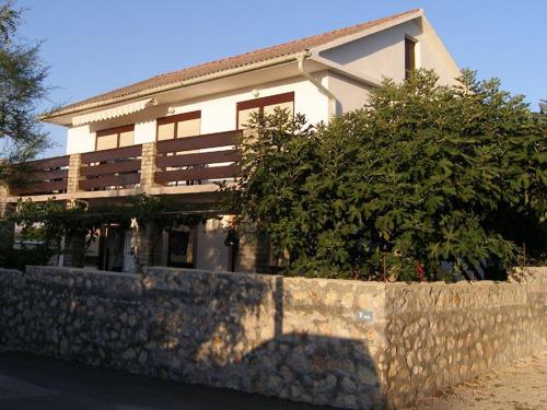  Apartments with a parking space Razanac, Zadar - 14123, Pension in Ražanac