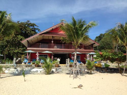 . Sea Breeze House, Naiplao Beach