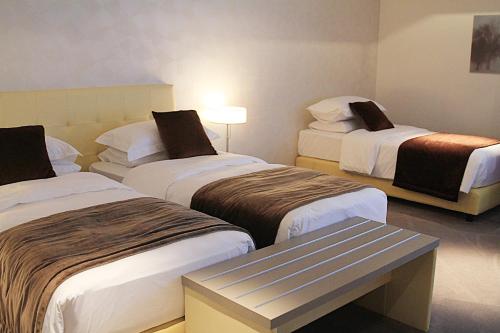 Best Western Premier Ark Hotel - image 7
