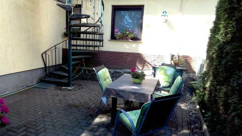 Rõdu/terrass, Ferienwohnung Otto in Rappin
