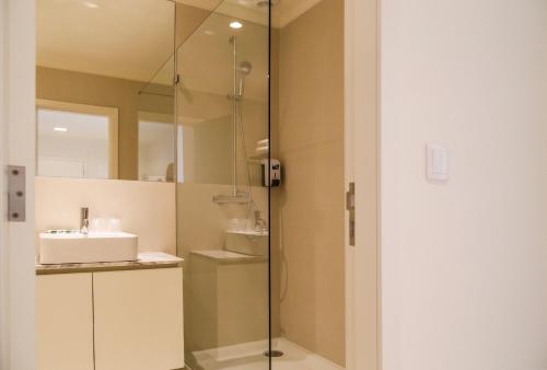 Spot Family Apartments - main image