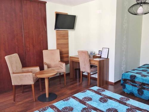 Foto - Logis Hôtel & Restaurant d'Angleterre