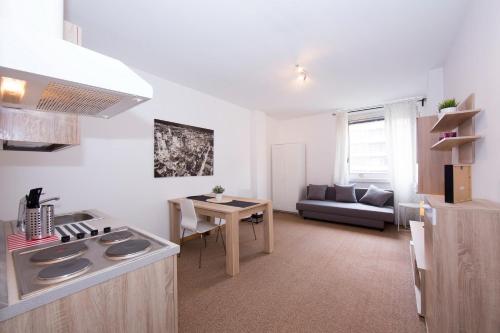 Studio Homes - Happy Rentals