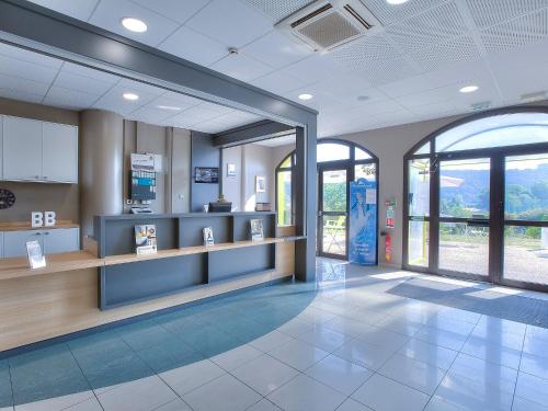 B&B Hôtel Villeneuve Loubet Village - image 5