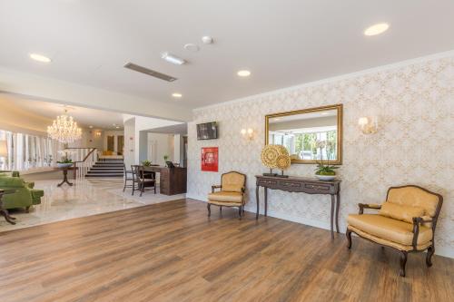 아브란테스 Luna Hotel Turismo 4성급 호텔 레스토랑