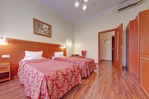 Atria Guest House - image 5